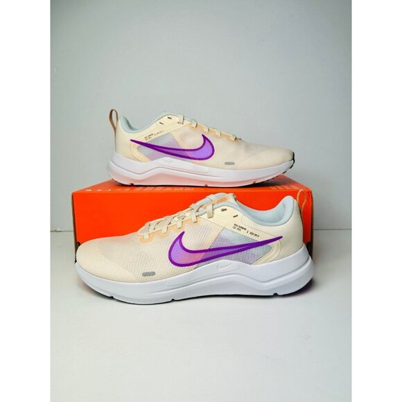 10 Women’s Nike Downshifter 12 Low Guava Ice Rush Fuchsia DD9294 800 - Picture 2 of 9